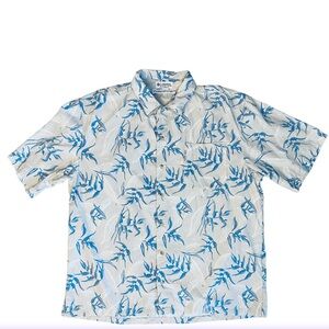 Columbia Sportswear Company Floral Button Down Short Sleeve Collared Shirt XL
